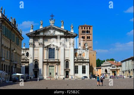 L'Italie, Lombardie, Mantoue, le Duomo (cathédrale), piazza Sordello Banque D'Images