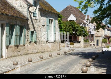 France, Seine et Marne, à Barbizon, parc naturel régional du Gâtinais franτais, maisons sur Grande Rue Banque D'Images