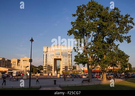 La France, Hérault, Montpellier, quartier Antigone et H⌠tel de rΘgion, architecte Ricardo Bofill Banque D'Images