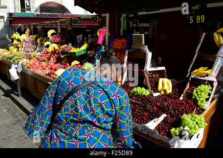 France, Paris, le quartier Barbès, rue Dejean, marché africain Banque D'Images