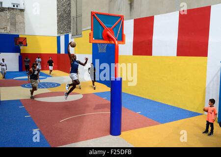 France, Paris, Pigalle, panier aire de DuperrΘ Banque D'Images