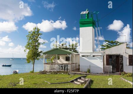 La France, Guadeloupe, Marie Galante, Saint Louis, le phare dans le port Banque D'Images