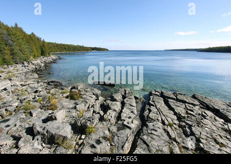 Côte rocheuse de la baie Georgienne, péninsule Bruce, en Ontario, Canada. Banque D'Images