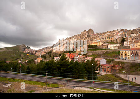 Voir d'Ispica, petite ville de Sicile - Italie Banque D'Images