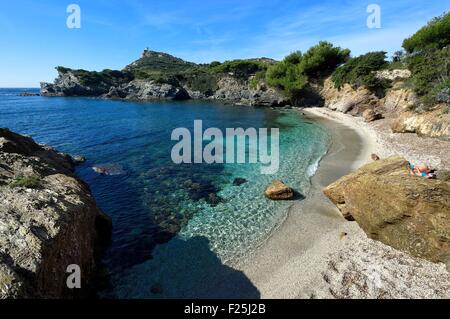 La France, Var, ile des Embiez, plage Coucoussa Banque D'Images