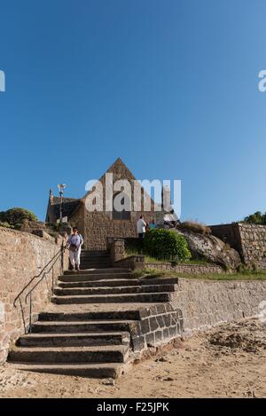 France, Cotes d'Armor, Côte de Granit Rose (Côte de Granit Rose), Perros Guirec, Ploumanac'h, chapelle Saint Guirec Banque D'Images