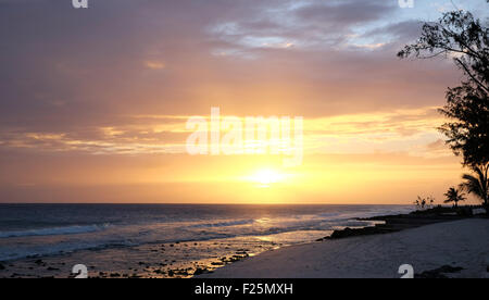 La Barbade coucher de Dover Beach Banque D'Images