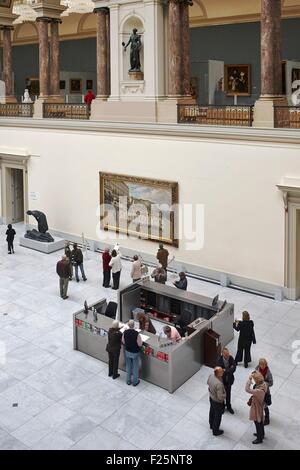 Belgique, Bruxelles, Musées royaux des beaux-Arts, Musée d'art ancien (Musée des vieux maîtres) Hall Banque D'Images