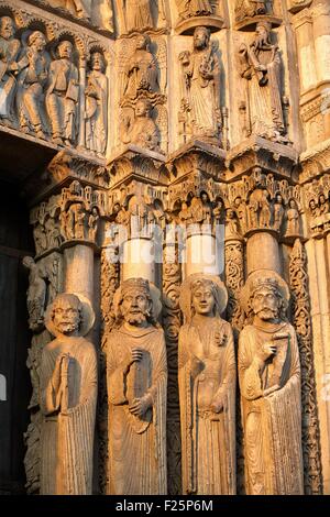 En France, en Eure et Loir, Chartres, La Cathédrale Notre Dame, Détail du Portail Royal, Cathédrale classée au Patrimoine Mondial de l'UNESCO Banque D'Images