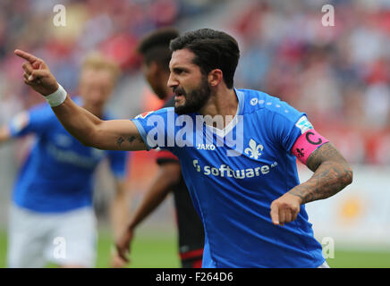 Leverkusen, Allemagne, le 12 septembre 2015, sport, football, Bundesliga, Bayer 04 Leverkusen vs Darmstadt 98 : Sulu Aytac (Darmstadt) célèbre après avoir marqué. Credit : Juergen Schwarz/Alamy Live News Banque D'Images