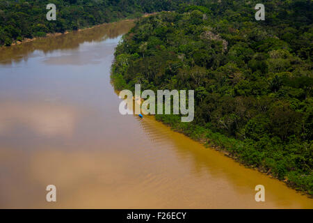 Antenne de la forêt tropicale, forêt et rivière Yavari Banque D'Images