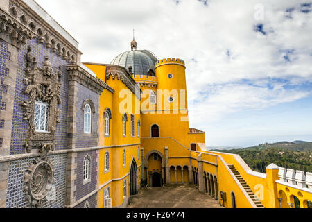 Palais de Pena, ou 'Castelo da Pena' comme il est plus communément connu, Portugal, Sintra. Banque D'Images