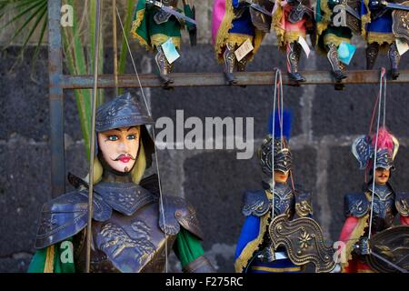 Avis de Marionnettes siciliennes traditionnelles Banque D'Images