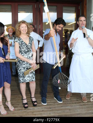 Le SOFO 26e Gala de l'été à la fourche sud Histoire Naturelle de Bridgehampton comprend : Adrian Grenier Où : Bridgehampton, New York, United States Quand : 11 Oct 2015 Banque D'Images