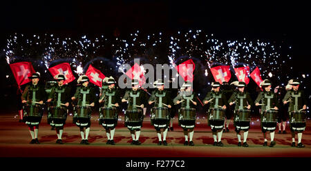 La Swiss Top Secret Drum Corp au Royal Edinburgh Military Tattoo Banque D'Images