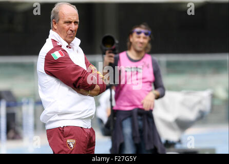 L'ITALIE, Vérone : Torino entraîneur en chef Giampiero Ventura ressemble au cours de la Serie A italienne match de football entre l'Hellas Vérone v FC Torino FC au stade Bentegodi, le 13 septembre, 2015 à Vérone Banque D'Images