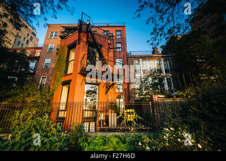 Lumière du soir sur les bâtiments à Brooklyn Heights, Brooklyn, New York. Banque D'Images