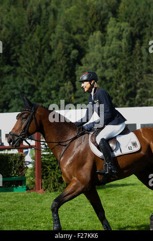 Blair Atholl, en Écosse le 13 septembre 2015. FEI Longines Champions cso européenne tenue à Blair Atholl Estate. Le dernier jour de l'événement de trois jours a consisté en équitation et divers autres événements montrant de cheval. Certains des meilleurs cavaliers mondiaux étaient présents pour participer au concours. Crédit : Andrew Steven Graham/Alamy Live News Banque D'Images