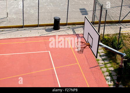 Photo de tennis et basket jeux pour enfants Banque D'Images