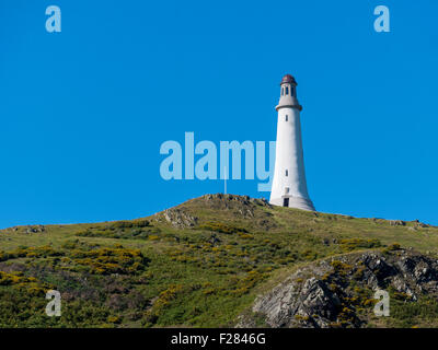 Le Sir John Barrow une réplique du monument phare d'Eddystone en vue sur la colline au-dessus de Ulverston Cumbria Hoad Banque D'Images