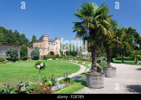 Entrée du jardin botanique au château, Karlsruhe, Bade-Wurtemberg, Allemagne Banque D'Images