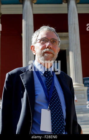 Athènes, Grèce. 14Th Sep 2015. L'économiste américain Paul Krugman assiste au Forum de la démocratie d'Athènes dans le vieux bâtiment du Parlement européen à Athènes. Le Forum de la démocratie d'Athènes 2015, organisé par le New York Times (NYT), aura lieu du 13 au 15 septembre au Megaron d'Athènes et à l'Agora antique d'Athènes. Le Forum, présentée en collaboration avec le Fonds des Nations Unies pour la démocratie et la ville d'Athènes, va réfléchir sur l'état d'democraciesand libéral les principaux défis auxquels ils sont confrontés dans le monde aujourd'hui. Credit : ZUMA Press, Inc./Alamy Live News Banque D'Images