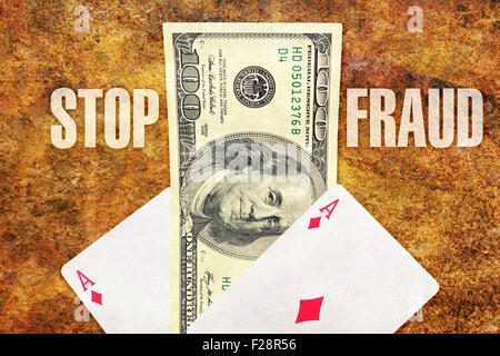 Mettre fin à la fraude du texte avec deux as et de billets de 100 dollars Banque D'Images