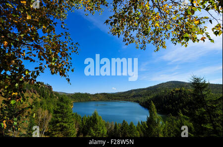Beijing, Chine. 13 Sep, 2015. Photo prise le 13 septembre 2015 montre décor de l'automne de Dazhuhai Holiday Lac dans Arxan de Hinggan, Ligue du nord de la Chine, région autonome de Mongolie intérieure. © Lian Zhen/Xinhua/Alamy Live News Banque D'Images