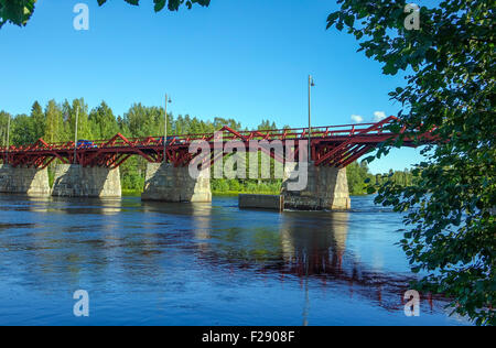 Plus vieux pont en bois en Suède, Lejonstromsbron, Figari, en Laponie suédoise Banque D'Images