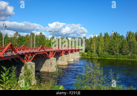 Plus vieux pont en bois en Suède, Lejonstromsbron, Figari, en Laponie suédoise Banque D'Images