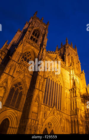 Jusqu'à lors de la magnifique cathédrale de York dans la ville de York, en Angleterre. Banque D'Images