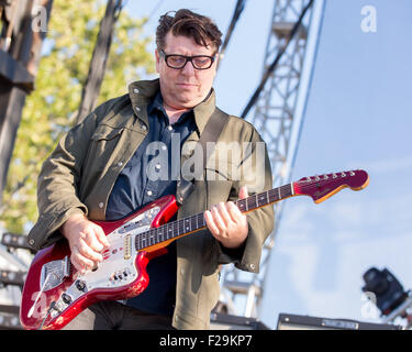 Chicago, Illinois, USA. 12 Sep, 2015. Le sergent se guitariste de Tohama effectue live pendant Riot Fest à Douglas Park à Chicago, Illinois © Daniel DeSlover/ZUMA/Alamy Fil Live News Banque D'Images