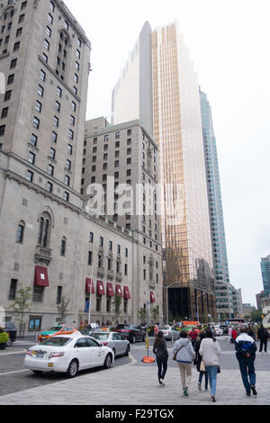 Le centre-ville de Toronto à l'extérieur de l'hôtel Fairmount Royal Banque D'Images