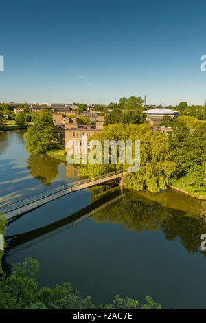 Université York. Vue de Wentworth College vers de James College avec Central Hall et campus ouest au loin. Banque D'Images