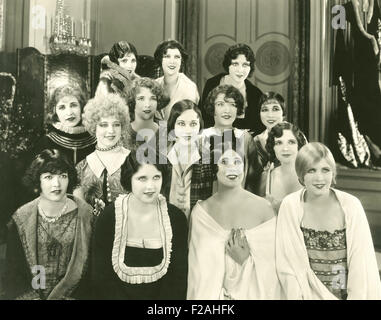 Photo de groupe (OLVI007 OU  F949) Banque D'Images