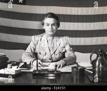 Oveta Culp Hobby, Directeur de la de la U.S. Women's Army Corps auxiliaire pendant la Seconde Guerre mondiale. De 1942 à juillet 1943, quand le Corp a été intégré dans l'armée américaine et est devenu un passe-temps et le Colonel Commandant du WAC. CSU (2015  9 899) Banque D'Images