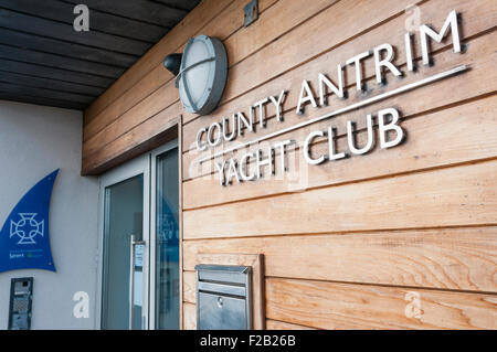 Le comté d'Antrim Yacht Club, Whitehead Banque D'Images