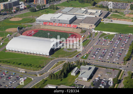 Stade Telus du PEPS de l'Université Laval (stade Telus du PEPS de l'Université Laval) est représentée dans cette photo aérienne, à Qu Banque D'Images