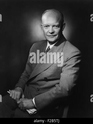 Le général Dwight Eisenhower. 1952 portrait par Bachrach. - BSLOC  2014 (16 51) Banque D'Images