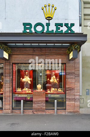 ZURICH, SUISSE - 29 décembre 2013 - boutique Rolex, bien connue pour ses montres de luxe Banque D'Images