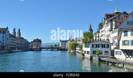 L'ensemble du centre-ville de Zurich Limmat Banque D'Images