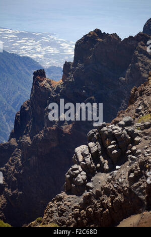 Paysage volcanique du cratère à la Caldera de Taburiente. Vue à partir de la Roque de los Muchachos. La Palma, Îles Canaries, Espagne Banque D'Images