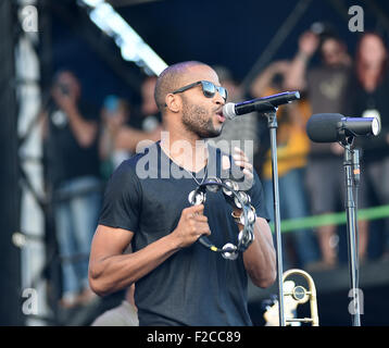 Arrington, Virginia, USA. 13 Sep, 2015. TROMBONE SHORTY & ORLEANS AVENUE amener le jazz à ''LOCKN'' festival de musique d'enclenchement du Oak Ridge Farm en ARRINGTON, Virginie le 12 septembre 2015.Photo ©jJeff Moore © Jeff Moore/ZUMA/Alamy Fil Live News Banque D'Images