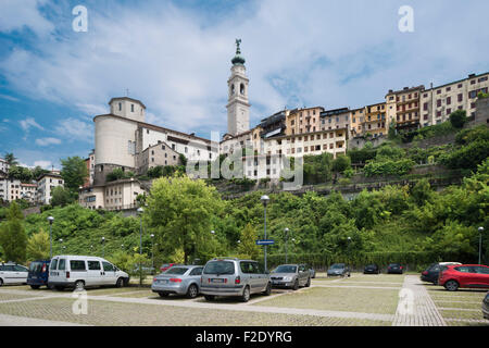 Province de Belluno, centre historique avec sa cathédrale, province de Belluno, Veneto, Italie Province Banque D'Images