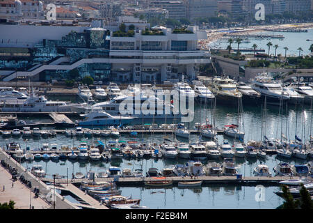 Impressionen : Yachthafen, Cannes, Cote d Azur, Frankreich/ Cannes, Cote d'Azur, France. Banque D'Images