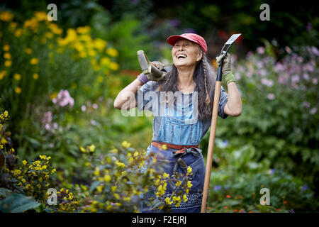 Parsonage gardens dans Didsburyflower jumeaux blooming bloom tidy joli parc de loisirs loisirs publics open space jouer jouer Banque D'Images