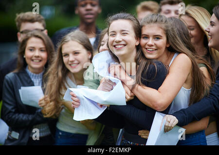 2015 résultats d'un niveau dans le sud de Manchester UK. Royaume-uni Grande-bretagne British United Kingdom Europe Europe de l'ouest de l'île européenne en Angleterre Banque D'Images