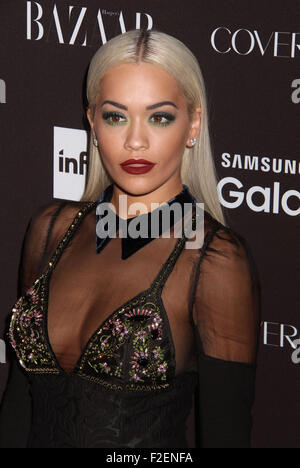 New York, USA. 16 Sep, 2015. La chanteuse Rita ORA participe au marché du HARPER 2015 ICÔNES célèbre tapis rouge tenue tenue à l'hôtel Plaza, Crédit : Nancy/Kaszerman ZUMA Wire/Alamy Live News Banque D'Images