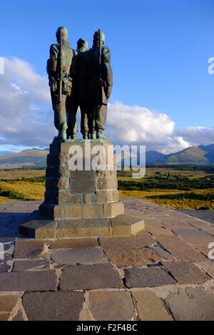 Le Mémorial Commando à Gojomo pont dans les Highlands d'Ecosse Banque D'Images