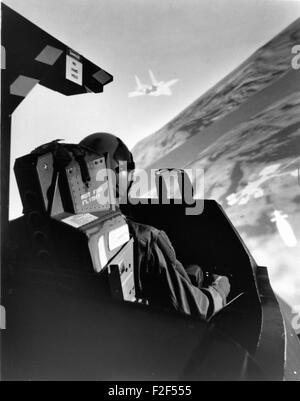 Le Lockheed YF-22A était un prototype d'avion développé dans le cadre du programme Advanced Tactical Fighter de l'US Air Force. La conception de l'avion était axée sur les capacités furtives et l'agilité supérieure. Banque D'Images